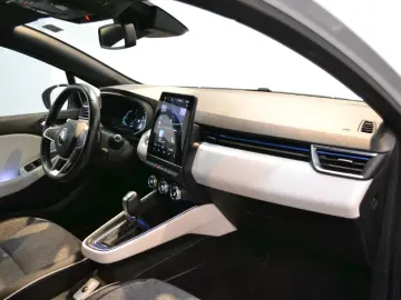 RENAULT CLIO 1.6 E-Tech 140CP Intens Auto