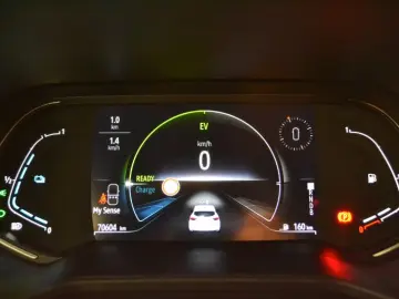 RENAULT CLIO 1.6 E-Tech 140CP Intens Auto