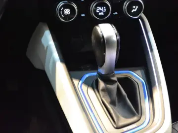 RENAULT CLIO 1.6 E-Tech 140CP Intens Auto