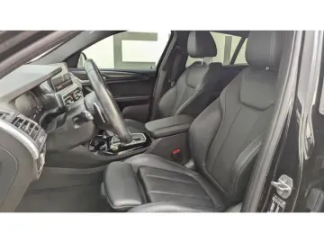 BMW X4 xDrive 20i M-Sport