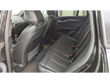 BMW X4 xDrive 20i M-Sport