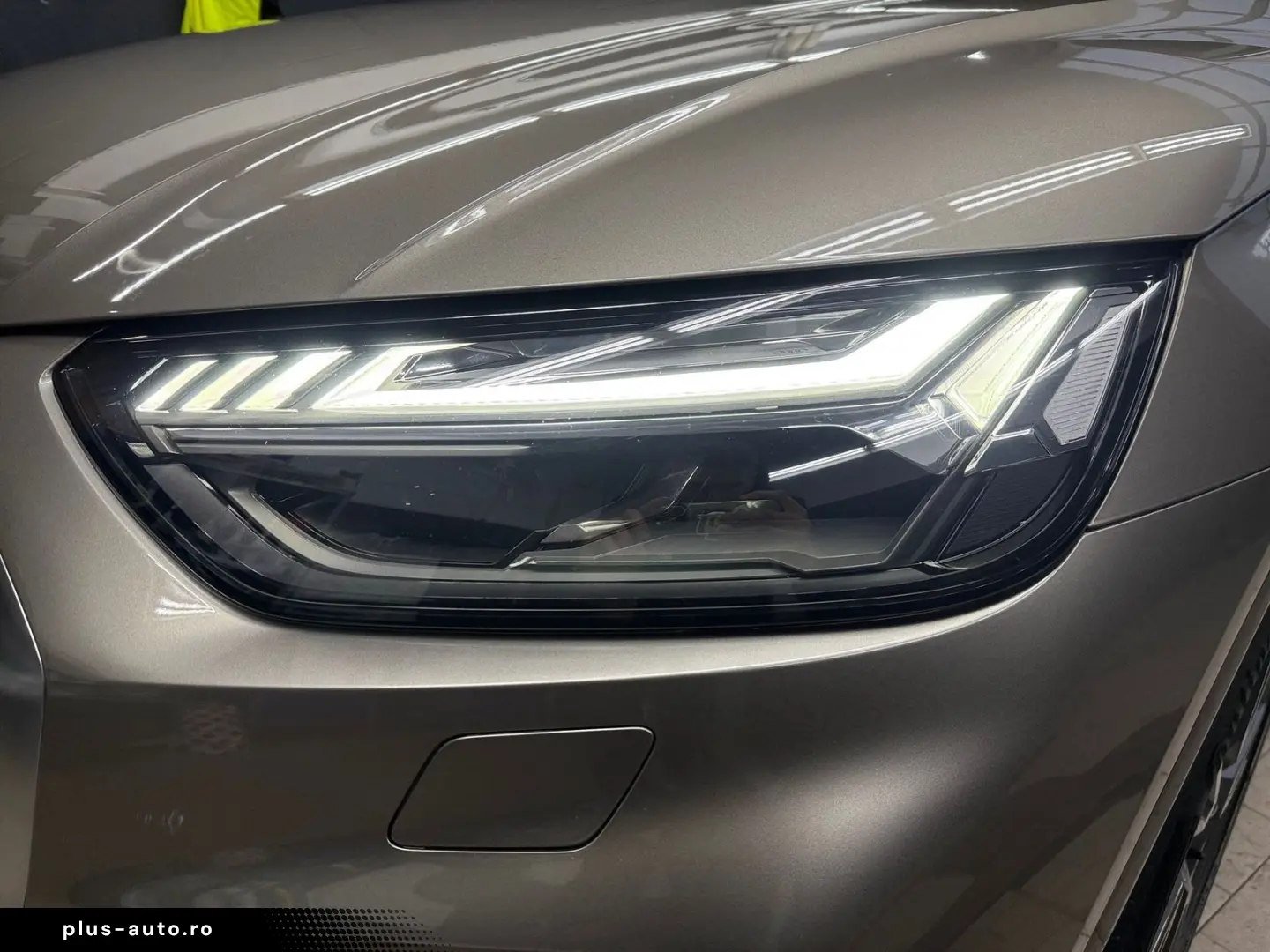 AUDI Q5 quattro HYBRID  MATRIX-LED LEDER INDIVIDUAL 3