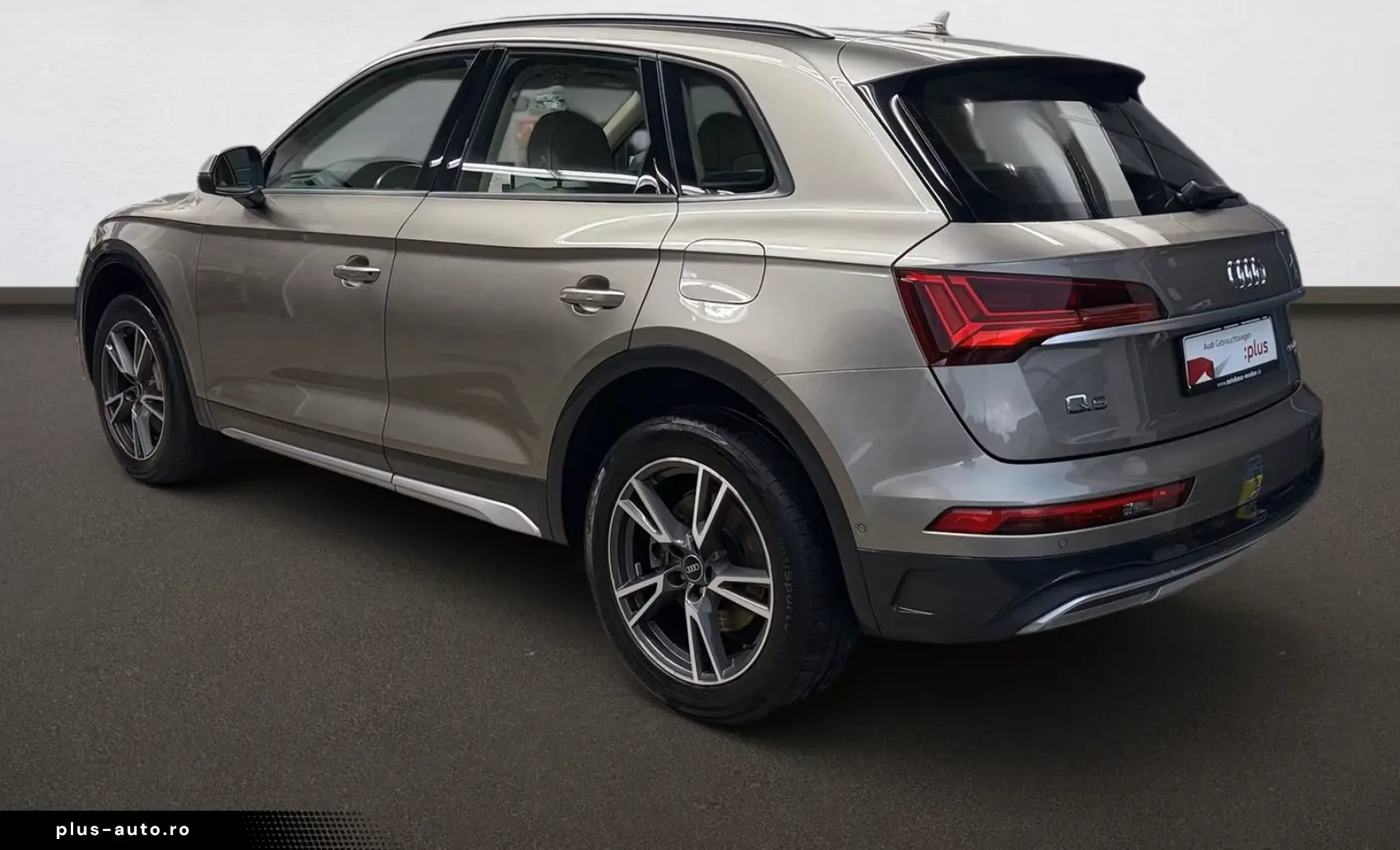 AUDI Q5 quattro HYBRID  MATRIX-LED LEDER INDIVIDUAL 3