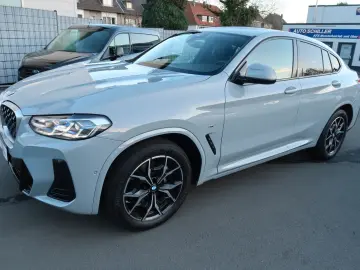 BMW X4 xDrive 30 d M Sport #  AHK #  Zubehör 10 5 K