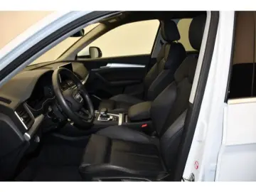 AUDI Q5 2.0 TFSI S-tronic quattro Rückkam Matrix Spor