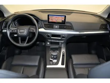 AUDI Q5 2.0 TFSI S-tronic quattro Rückkam Matrix Spor