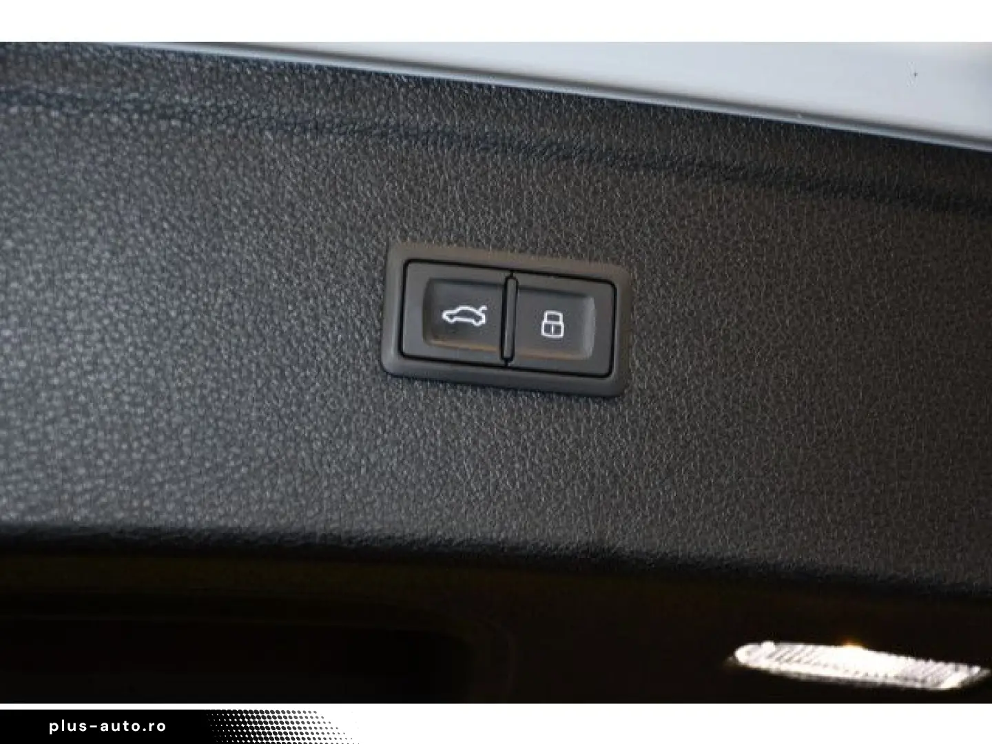 AUDI Q5 2.0 TFSI S-tronic quattro Rückkam Matrix Spor