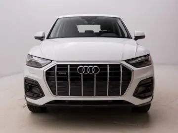 AUDI Q5 Sportback 50 TFSI e S-TRO QUA MATRIX ACC RFK