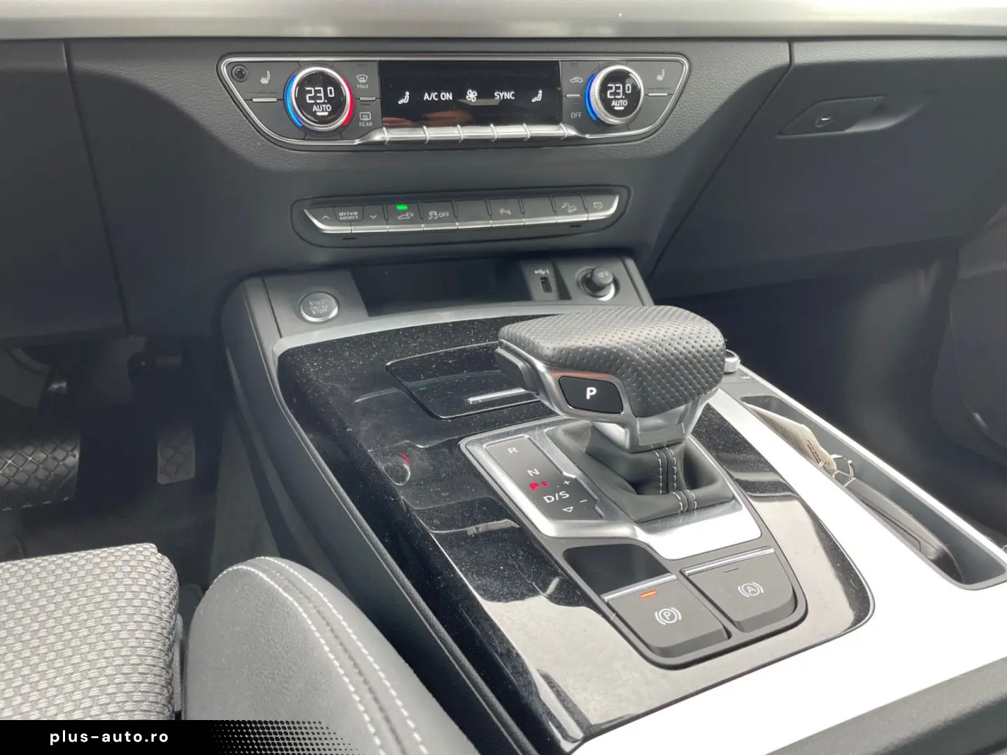 AUDI Q5 50TFSIe quattro S-trc S-line Navi Virtual CAM