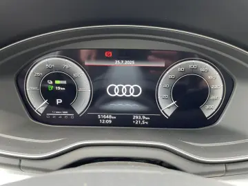 AUDI Q5 50TFSIe quattro S-trc S-line Navi Virtual CAM