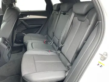 AUDI Q5 50TFSIe quattro S-trc S-line Navi Virtual CAM