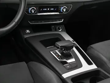 AUDI Q5 50 TFSI E QUATTRO KAMERA VIRTUAL SHZ LED DAB