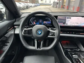 BMW 530e PHEV xDrive  M