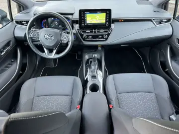 TOYOTA Corolla Touring Sports Hybrid LED NAVI ALU CAM