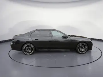 BMW 740d xDrive M Sport Pro