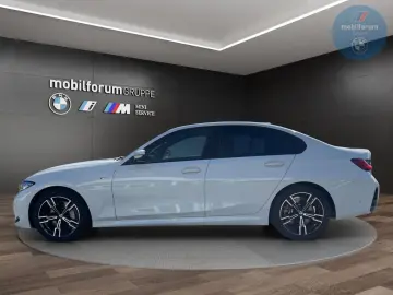 BMW 330 i xDrive M-Sport HUD Glasdach Memory HUD H K