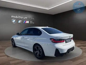 BMW 330 i xDrive M-Sport HUD Glasdach Memory HUD H K