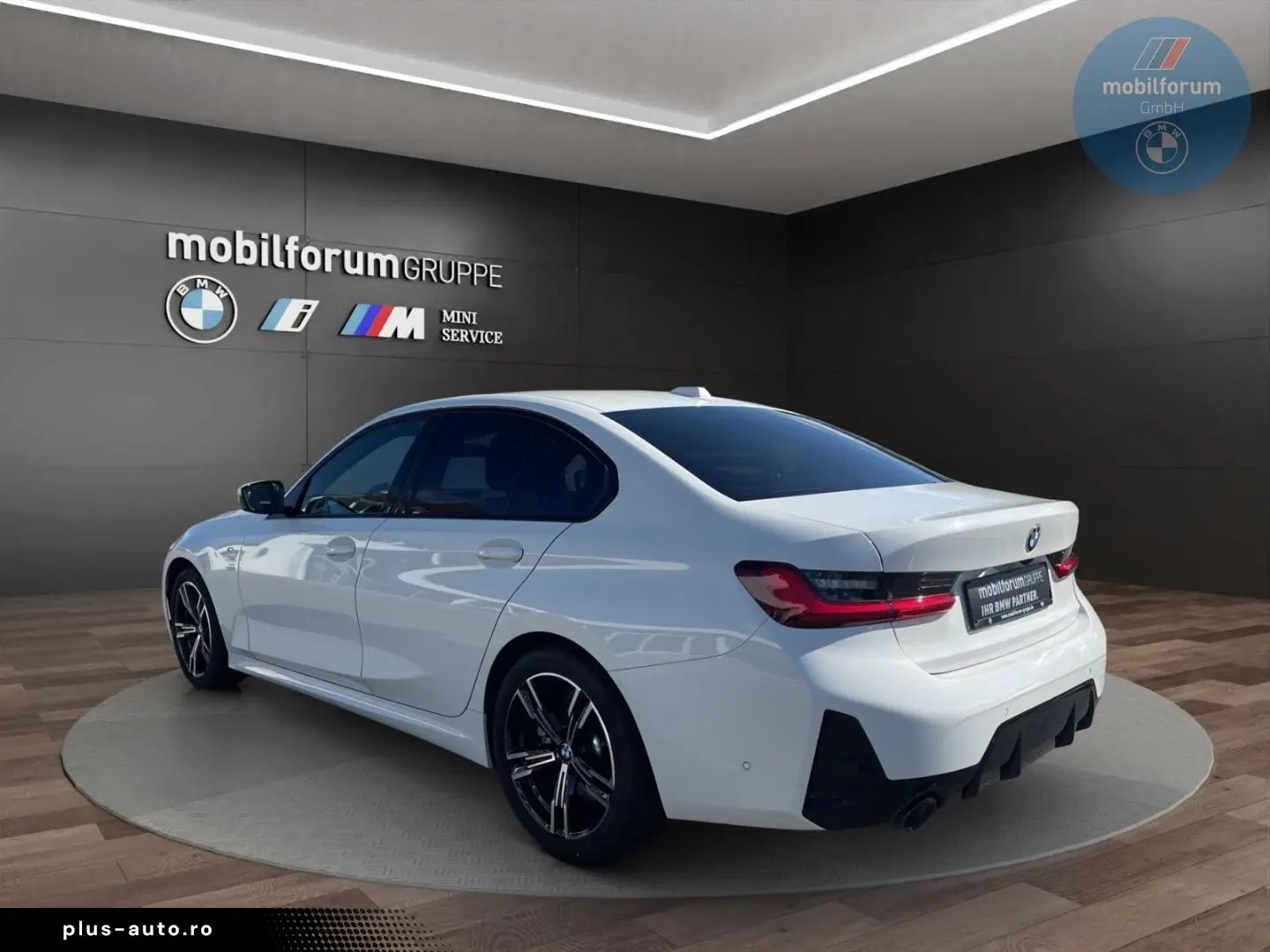 BMW 330 i xDrive M-Sport HUD Glasdach Memory HUD H K