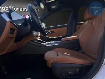 BMW 330 i xDrive M-Sport HUD Glasdach Memory HUD H K