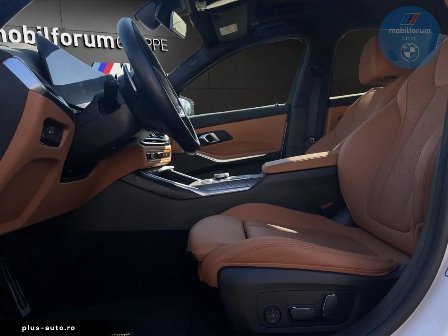 BMW 330 i xDrive M-Sport HUD Glasdach Memory HUD H K