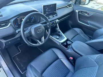 Toyota Rav4 4x4 BiTone