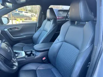 Toyota Rav4 4x4 BiTone