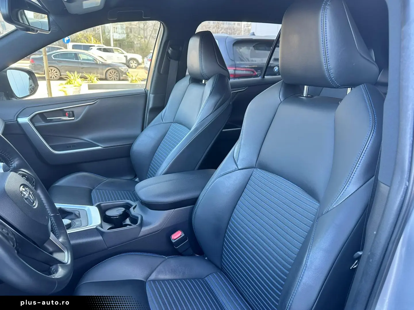 Toyota Rav4 4x4 BiTone