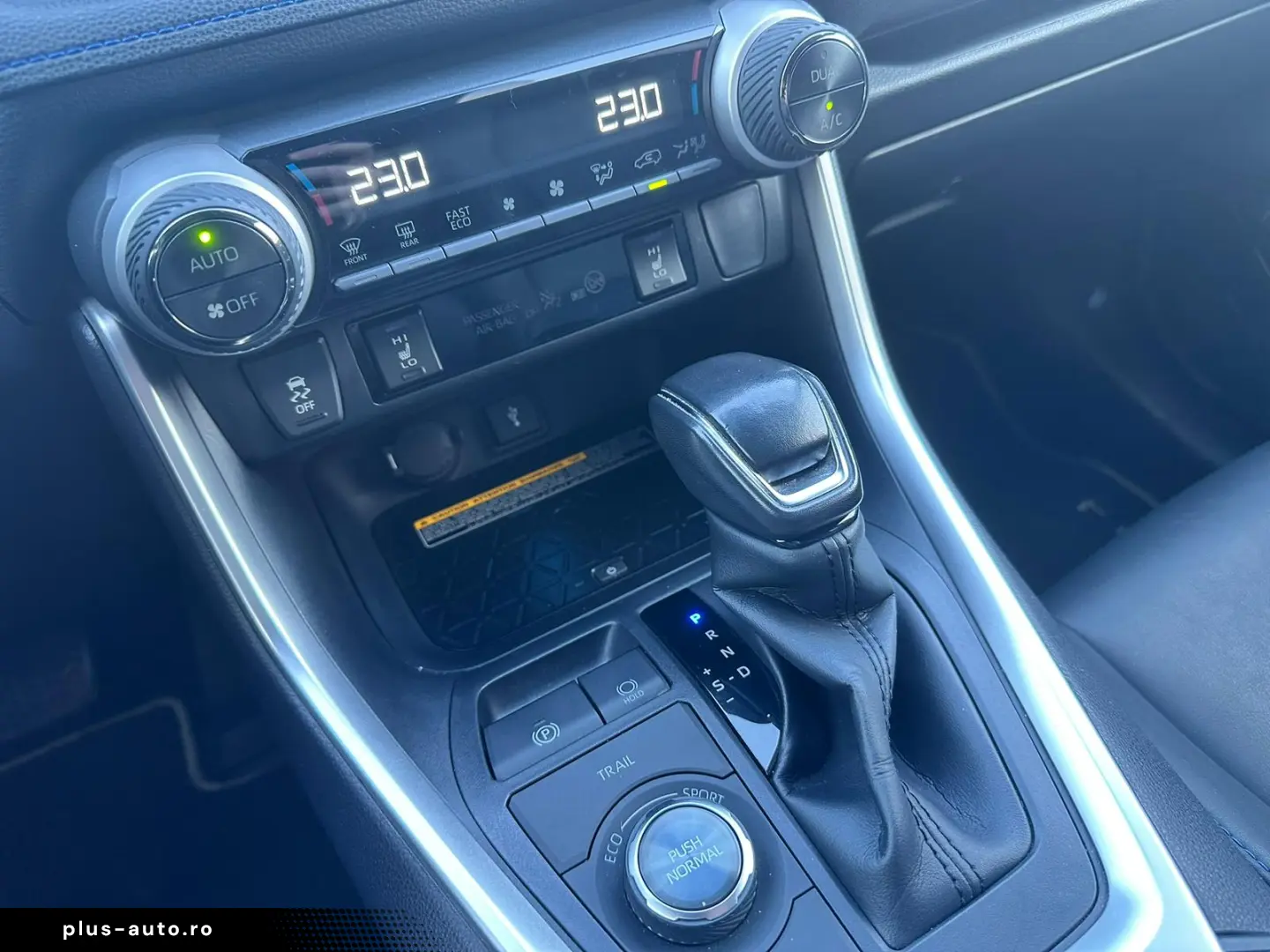 Toyota Rav4 4x4 BiTone