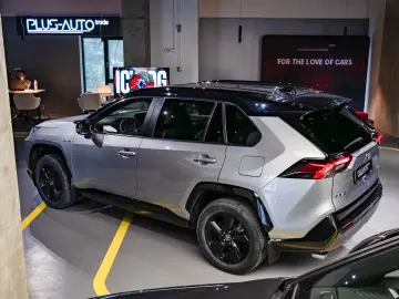Toyota Rav4 4x4 BiTone