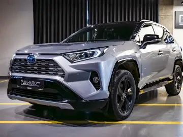Toyota Rav4 4x4 BiTone