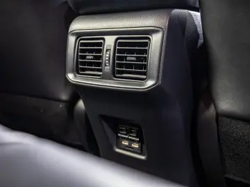 Toyota Rav4 4x4 BiTone