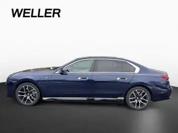 BMW 750e xDrive M-Sport