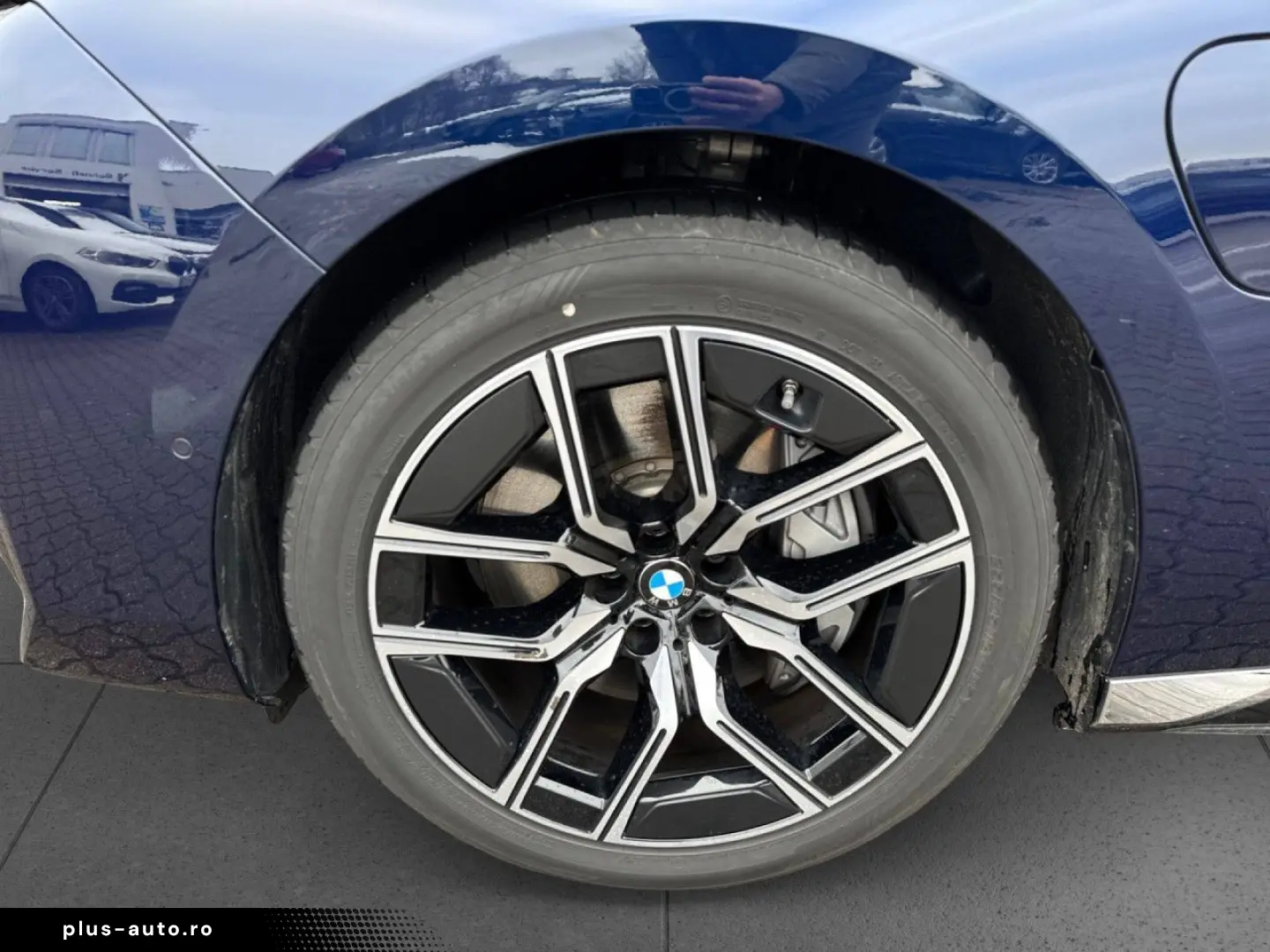 BMW 750e xDrive M-Sport