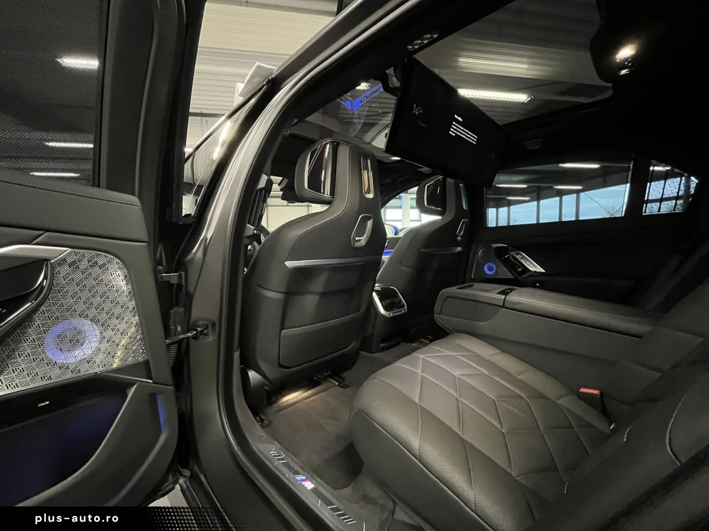 BMW 750e xDrive M Sport Pro TV