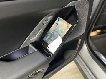 BMW 740d xDrive M Sport Pro TV Executive Lounge