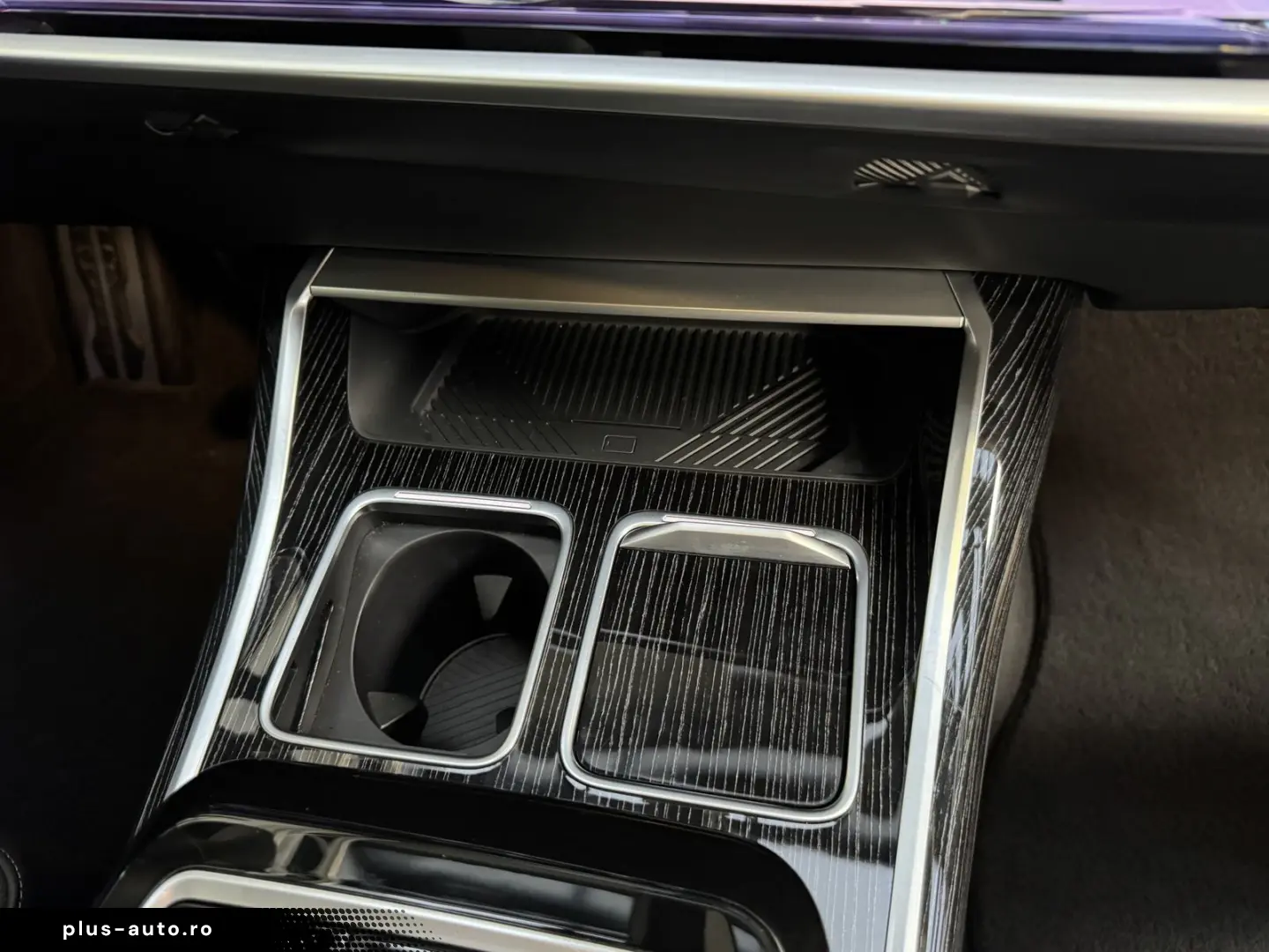 BMW 740d xDrive M Sport Pro TV Executive Lounge