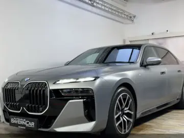 BMW 740d xDrive M Sport Pro TV Executive Lounge