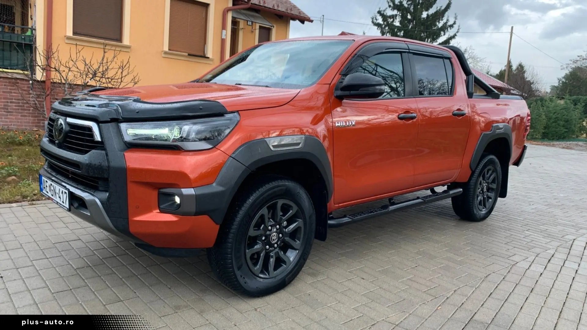 TOYOTA Hilux2.8 D-4D 4X4 DOUBLE INVINCIBLE NET  47990