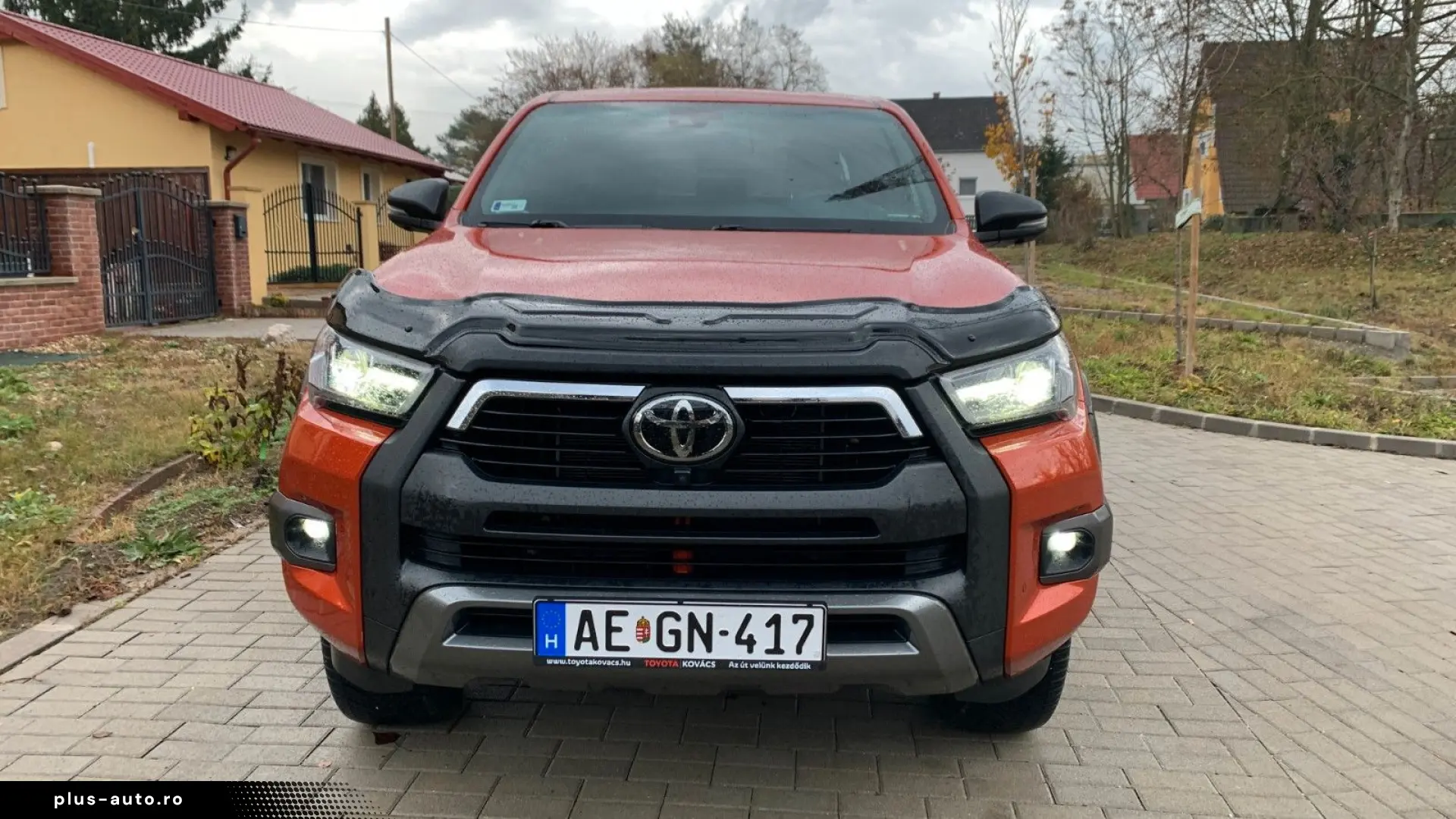 TOYOTA Hilux2.8 D-4D 4X4 DOUBLE INVINCIBLE NET  47990