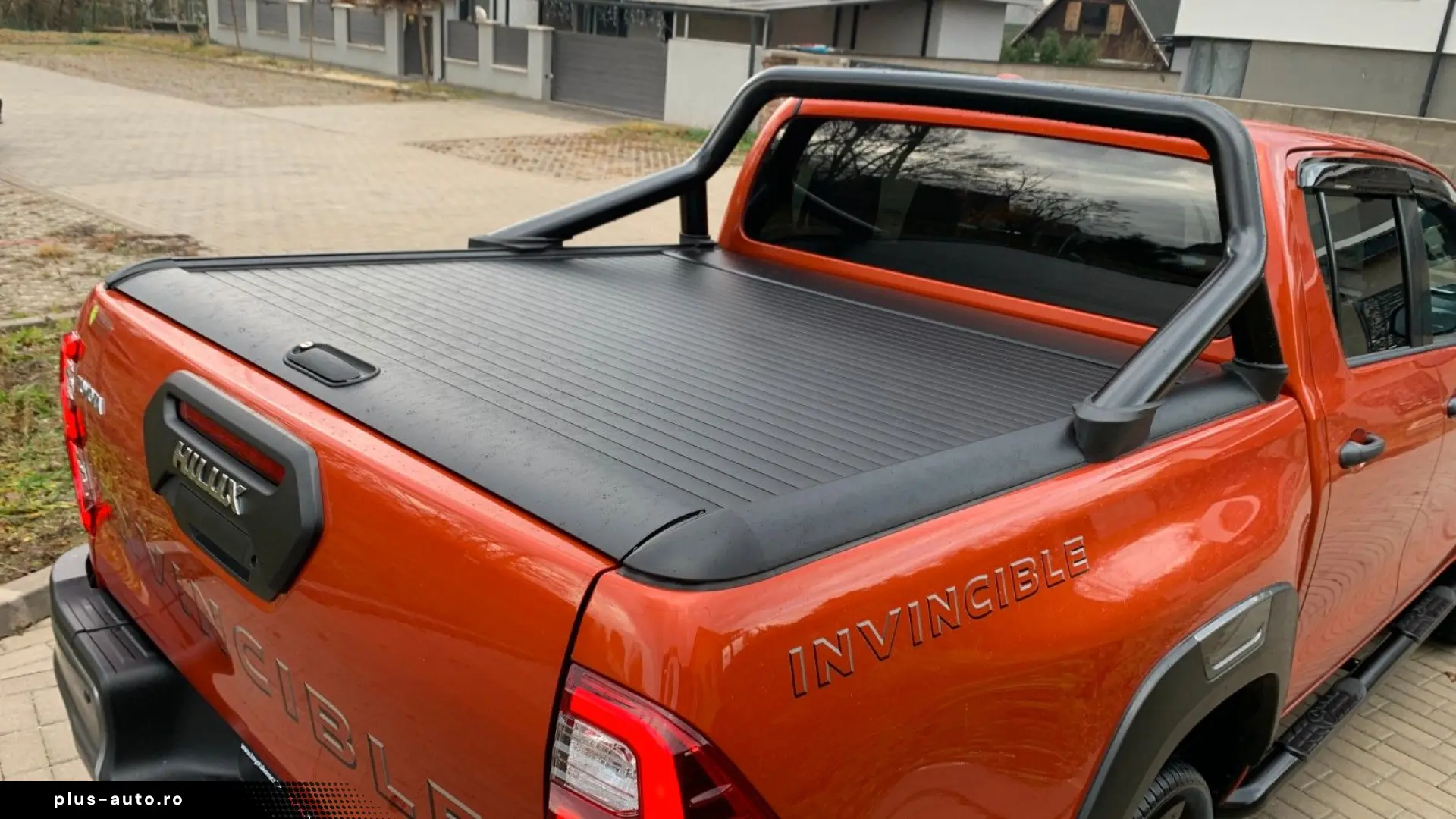 TOYOTA Hilux2.8 D-4D 4X4 DOUBLE INVINCIBLE NET  47990