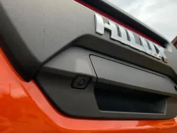 TOYOTA Hilux2.8 D-4D 4X4 DOUBLE INVINCIBLE NET  47990