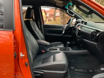 TOYOTA Hilux2.8 D-4D 4X4 DOUBLE INVINCIBLE NET  47990