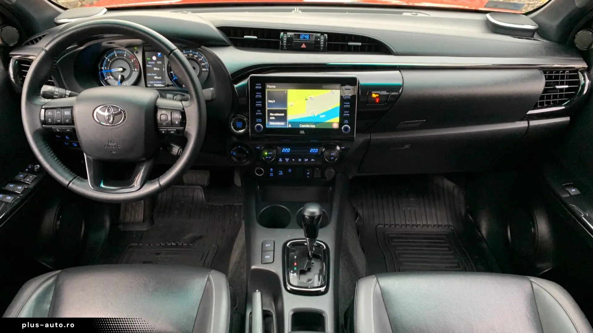 TOYOTA Hilux2.8 D-4D 4X4 DOUBLE INVINCIBLE NET  47990