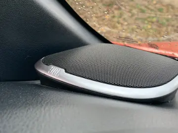 TOYOTA Hilux2.8 D-4D 4X4 DOUBLE INVINCIBLE NET  47990