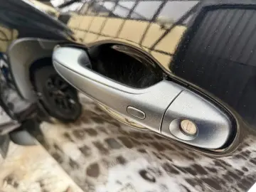 TOYOTA Hilux 2.8 D-4D 4Wd Invincible JBL AHK Rollo Büge