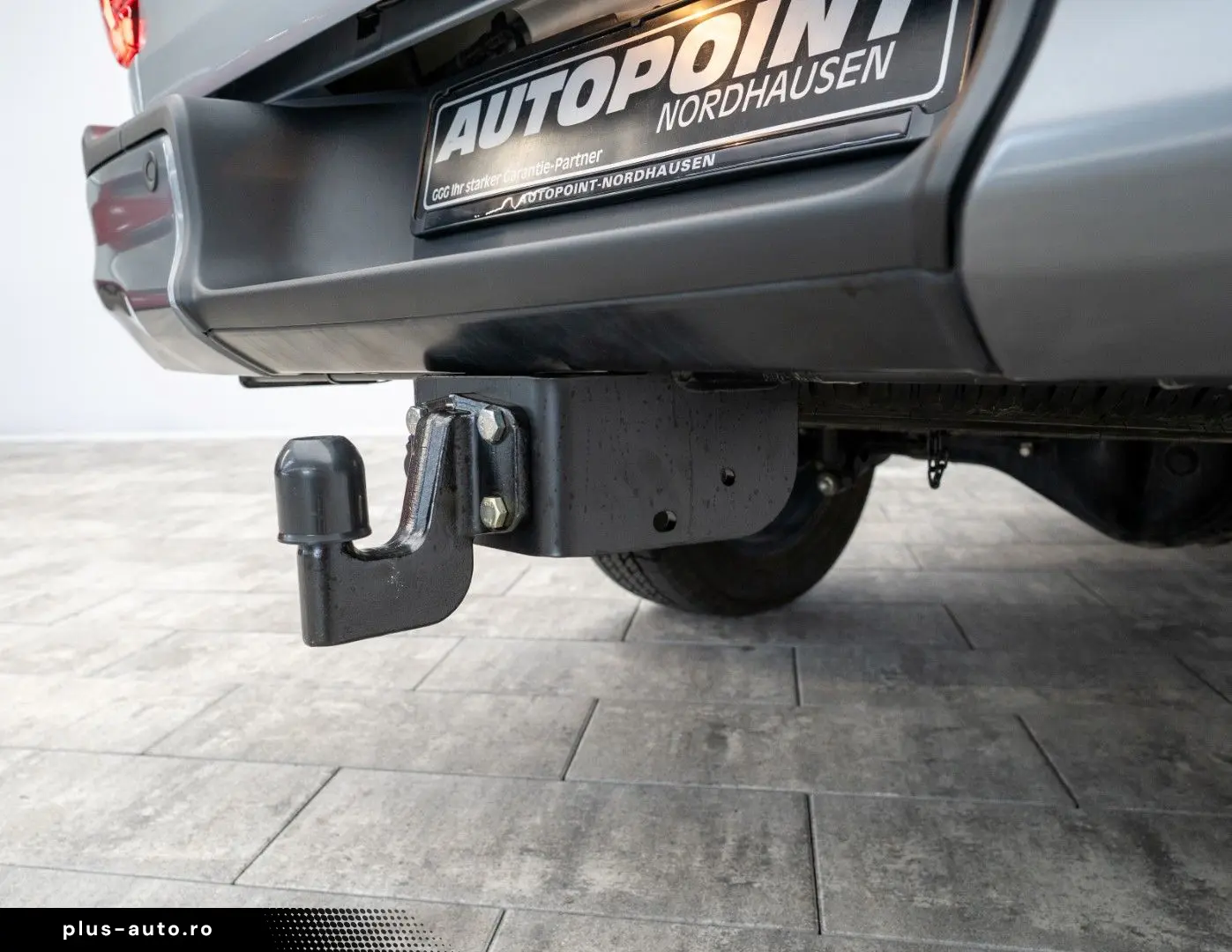 TOYOTA Hilux 2.8 D4-D Invincible MY2025 Mild HYBRID AHK