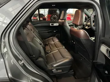 FORD Explorer Platinum PHEV 4x4 3.0 V6 #GJREIFEN #AHK