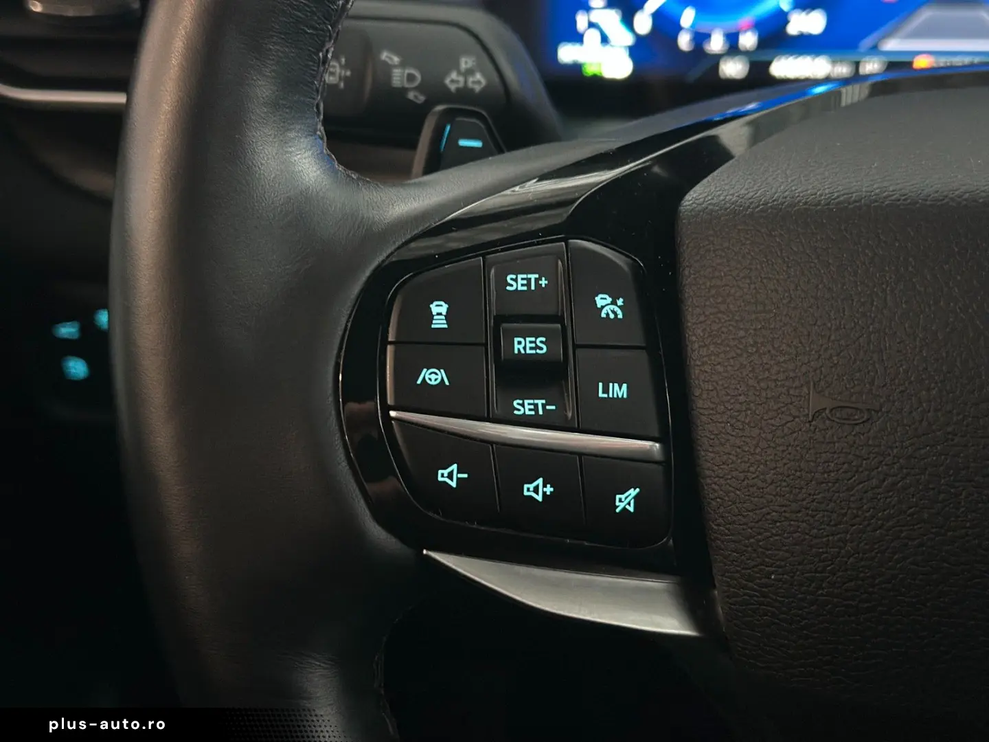 FORD Explorer Platinum PHEV 4x4 3.0 V6 #GJREIFEN #AHK