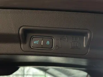 FORD Explorer Platinum PHEV 4x4 3.0 V6 #GJREIFEN #AHK