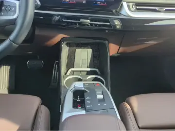 BMW X1 23d xDrive M Sport AHK ACC SHZ adapt.LED